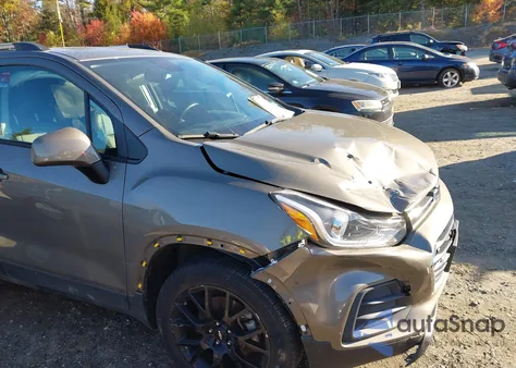2022 Chevrolet Trax Awd Lt from USA, damaged, VIN KL7CJPSMXNB522033